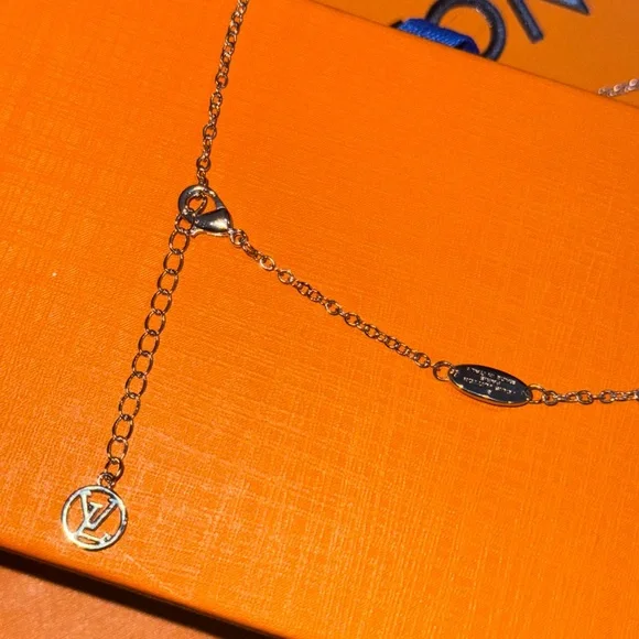 Stunning gift for that special girl Comes gift wrapped ready to gift! A wow gift - Picture 6 of 7